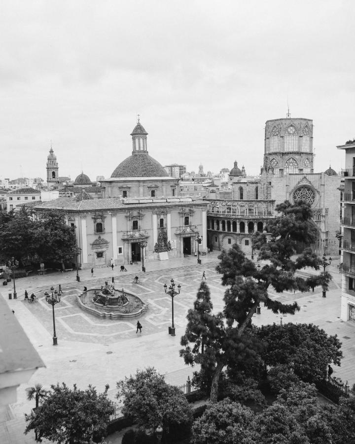Myr Palacio Vallier Valencia Eksteriør bilde The square in 1960