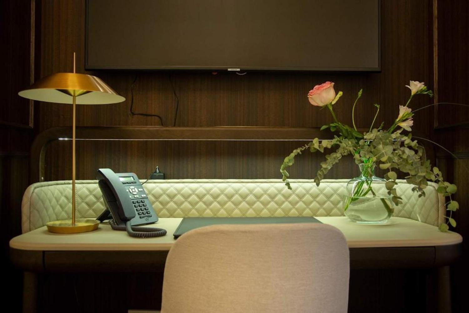 Myr Palacio Vallier Valencia Eksteriør bilde A room at the hotel