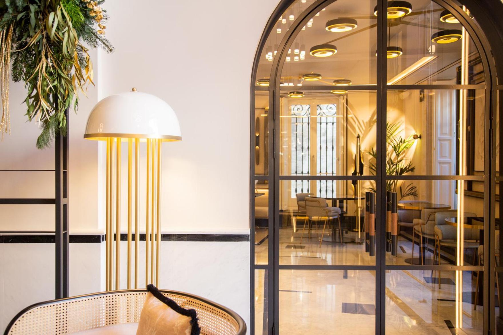 Myr Palacio Vallier Valencia Eksteriør bilde The interior of the hotel