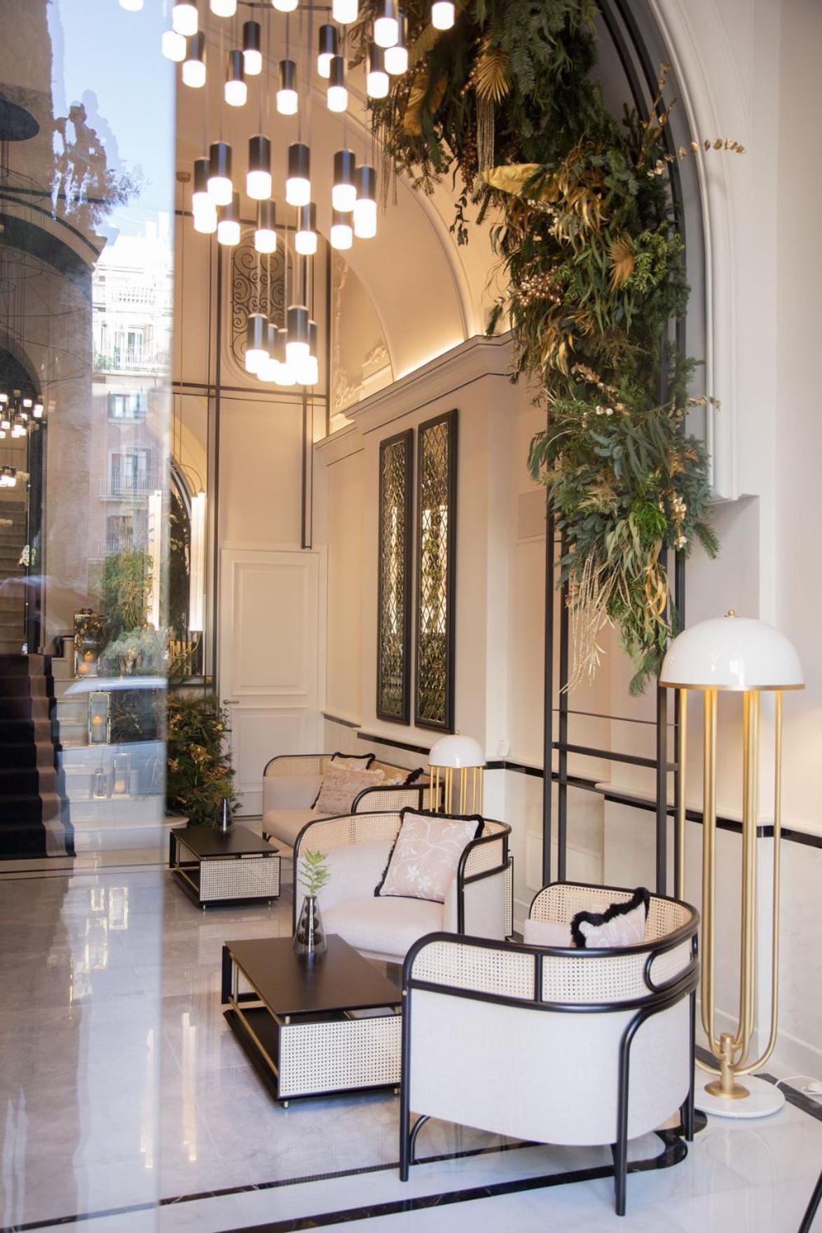 Myr Palacio Vallier Valencia Eksteriør bilde The lobby of the hotel
